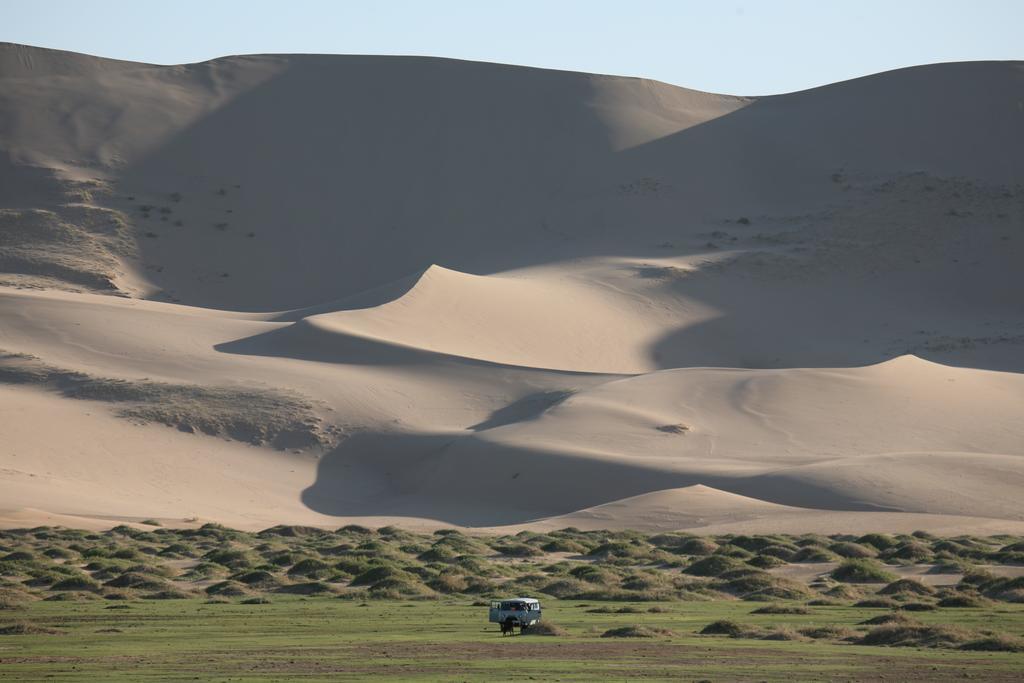 Golden Gobi Hostel & Tours Ulaanbaatar Exterior photo